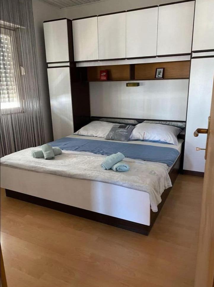 Apartment Marsic & Baska Voda