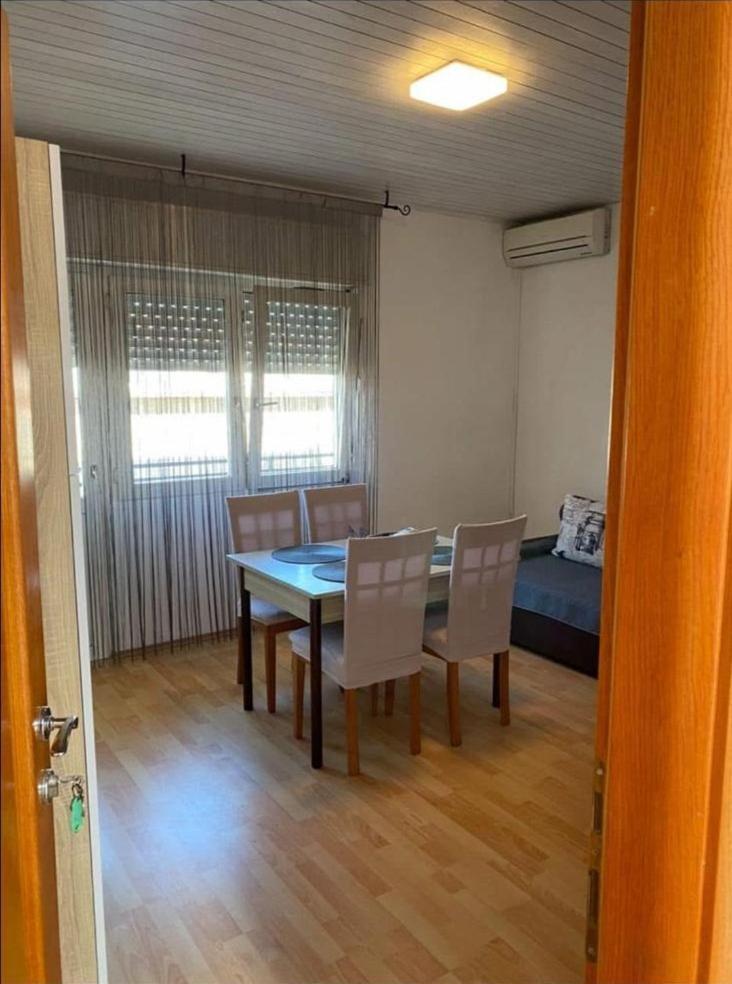 Apartment Marsic & Baska Voda